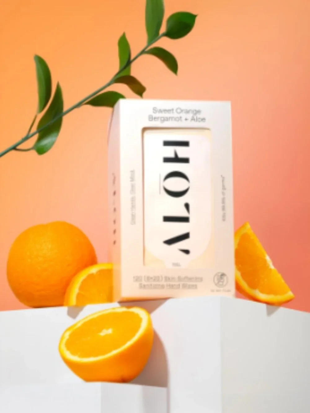 NWT Aloh Sweet Orange Bergamot + Aloe Sanitizing Hand Wipes 20 Count Pack
